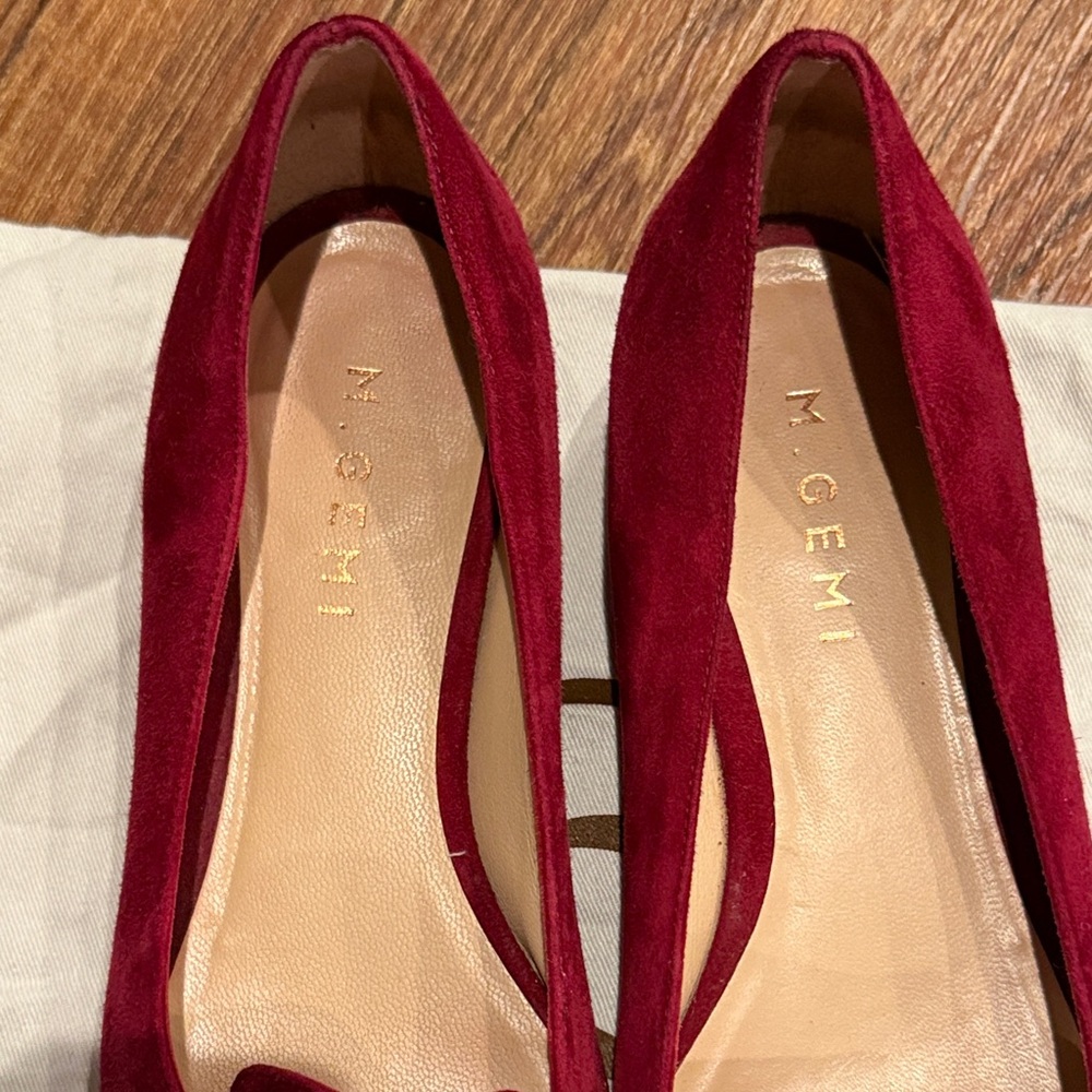Red Suede Tassel Flats - Picture 2 of 6